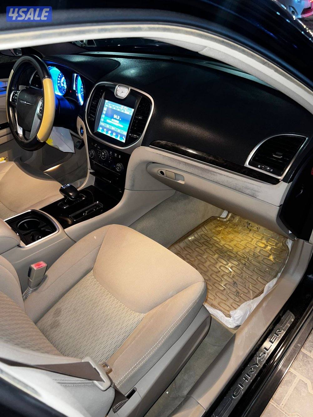 🚘 كرايسلر 300 موديل 2013 - فل أوبشن ما عدا الفتحة
6 سلندر 🔥 | سيرفس7