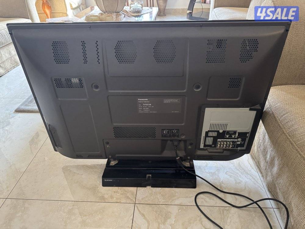 1 LG Flat Screen TV & 1 Panasonic Viera Plasma TV3