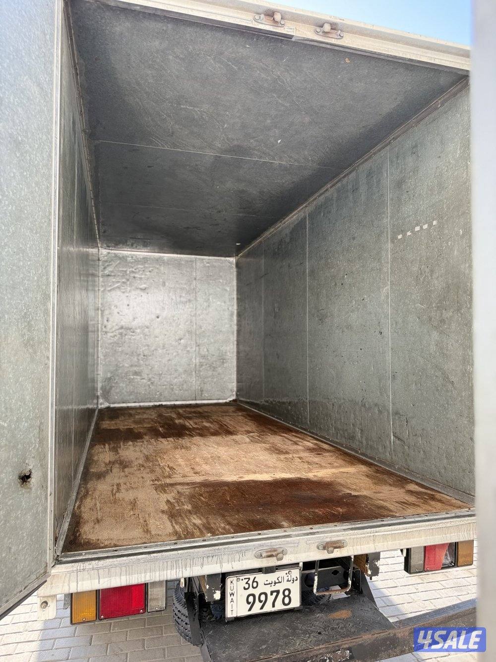 للبيع هاف لوري 20088