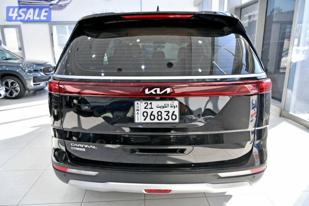 كيا كارنفال3