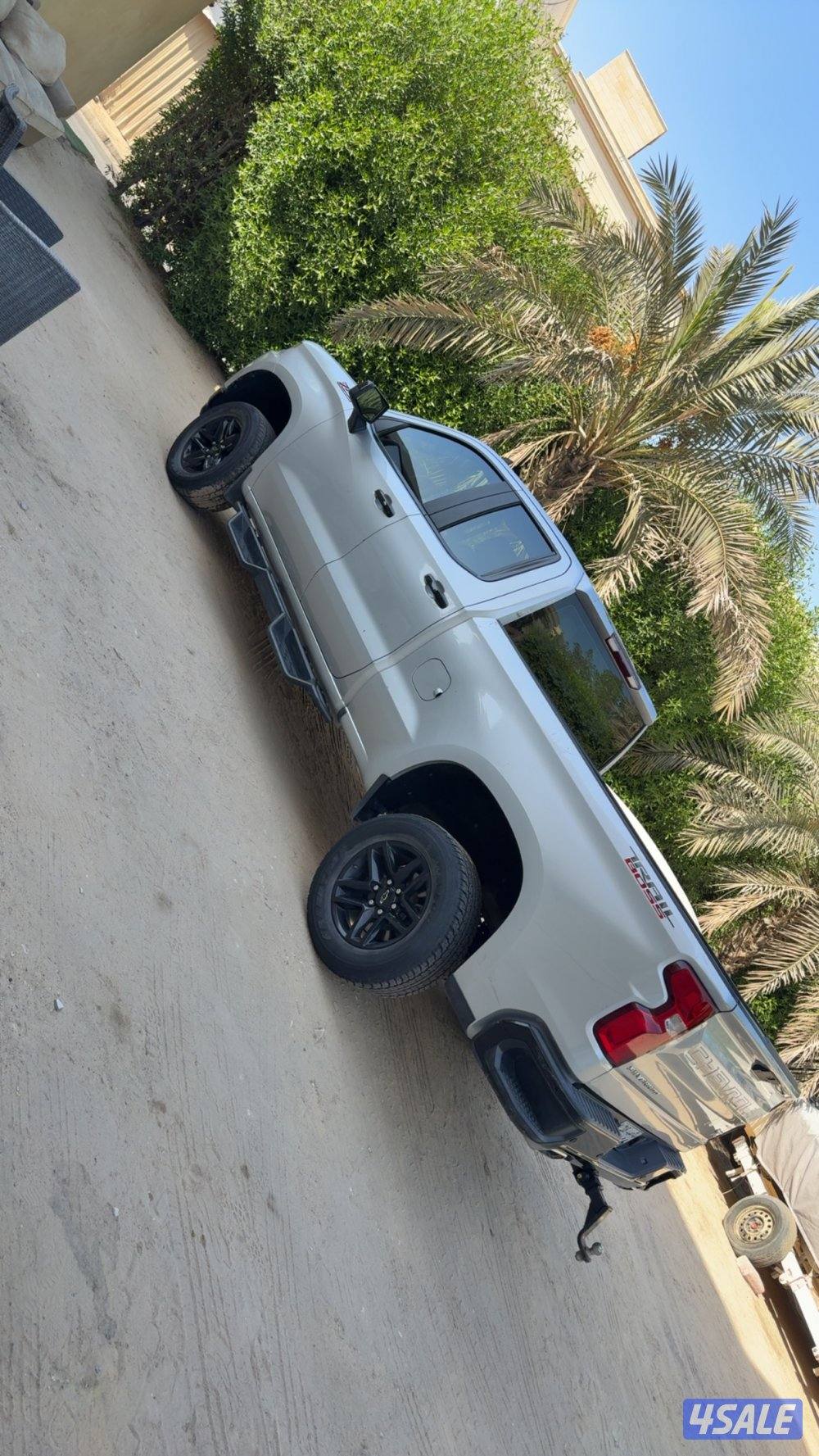 وانيت سلفرادو موديل 2020 تريل بوس لون سلفر غمارة ونص2