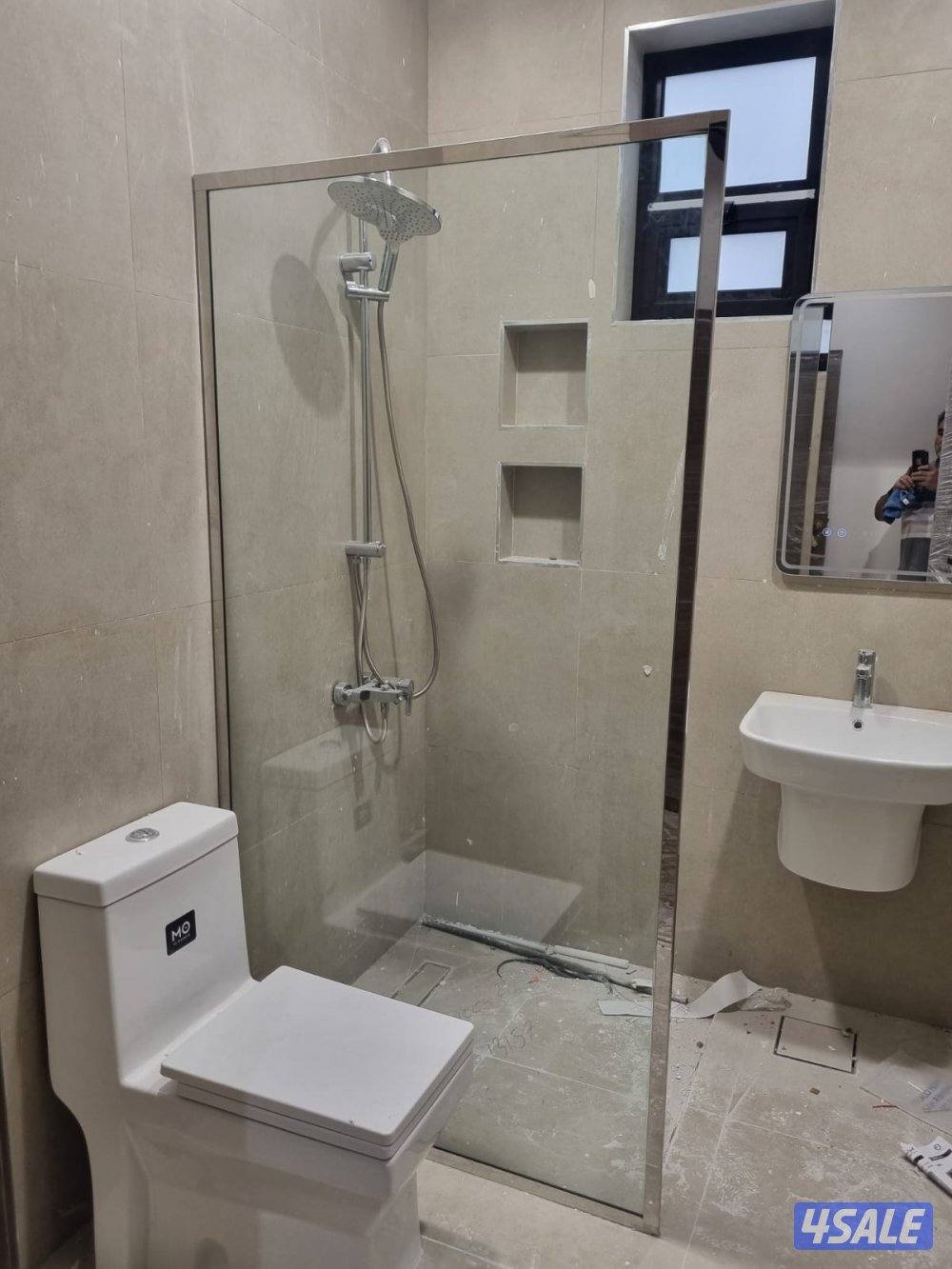 تركيب جميع انواع الزجاج والمرايه0