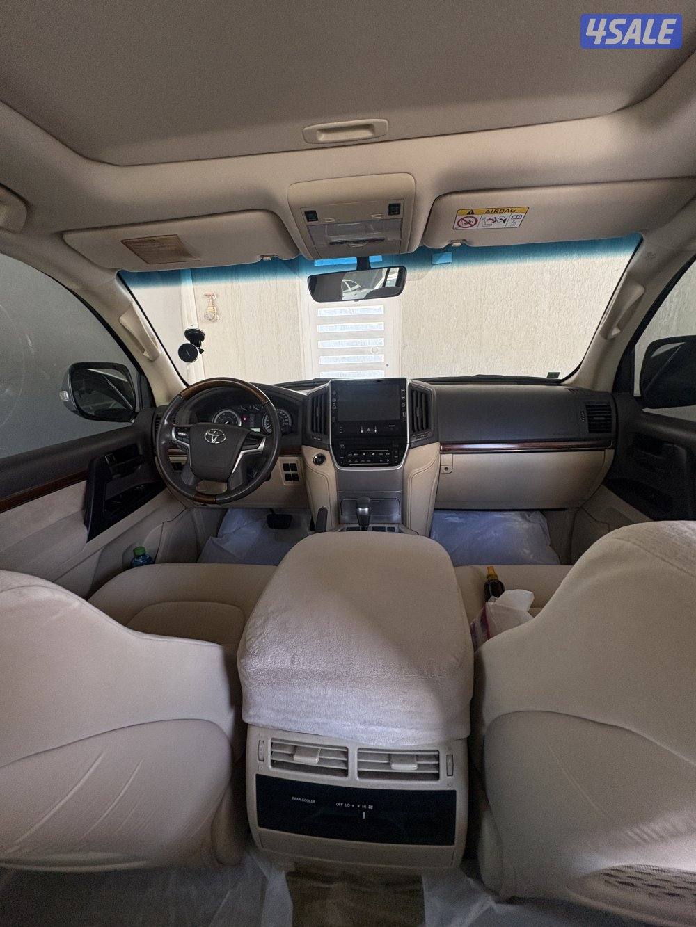 جيب تويوتا لاند2