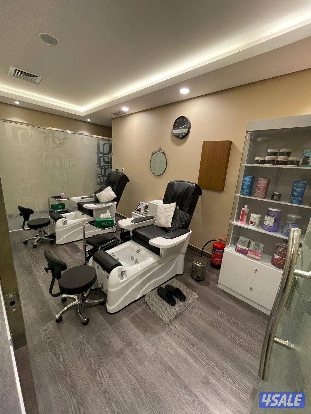 الرقعي  قطعه 1 عماره 44 معهد شفاء أيور تاتش سبا مقابل المسجد2