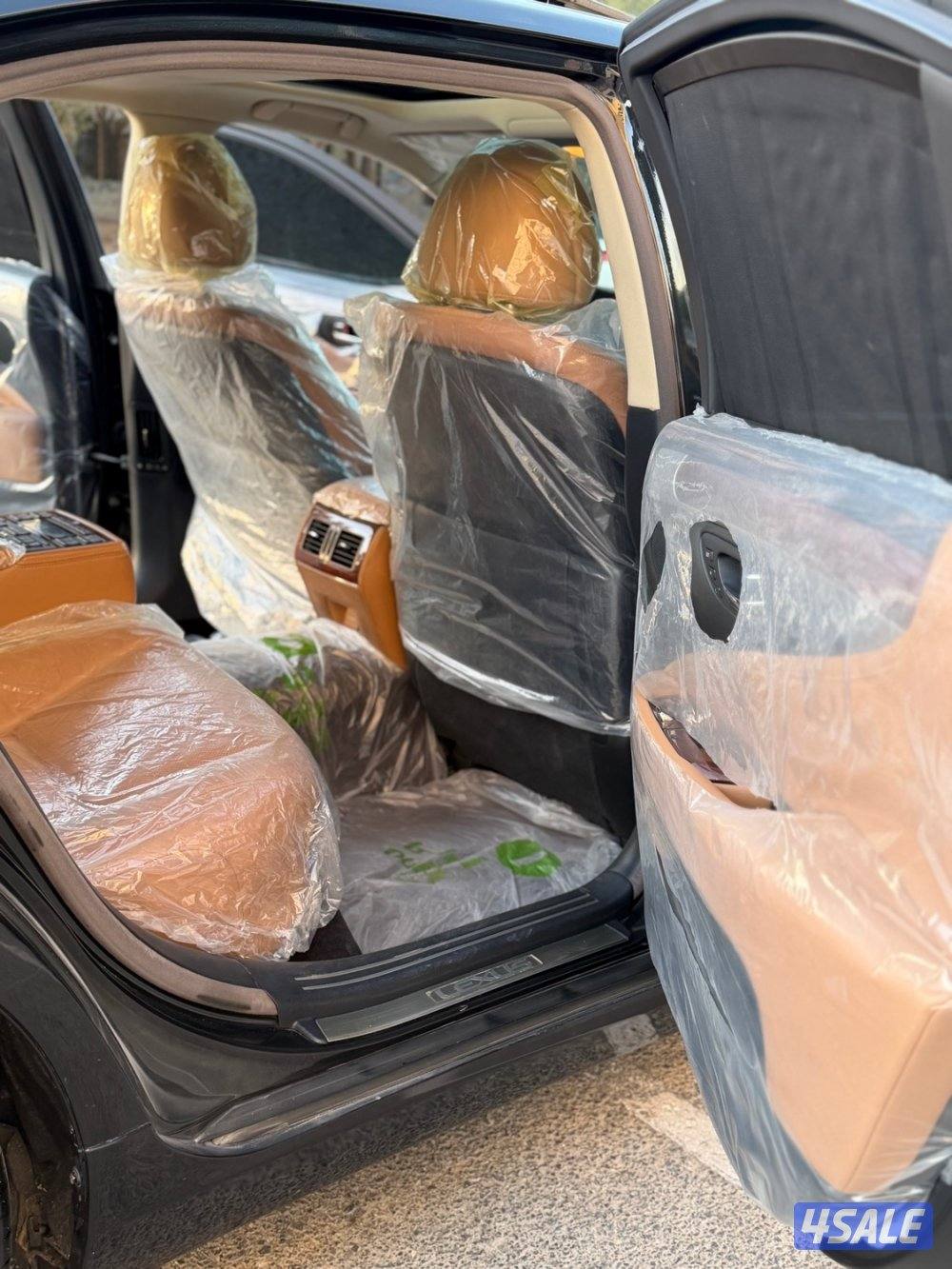 للبيع لكزس LS460L قمه بالنضافه الساير لارج فل كامل6