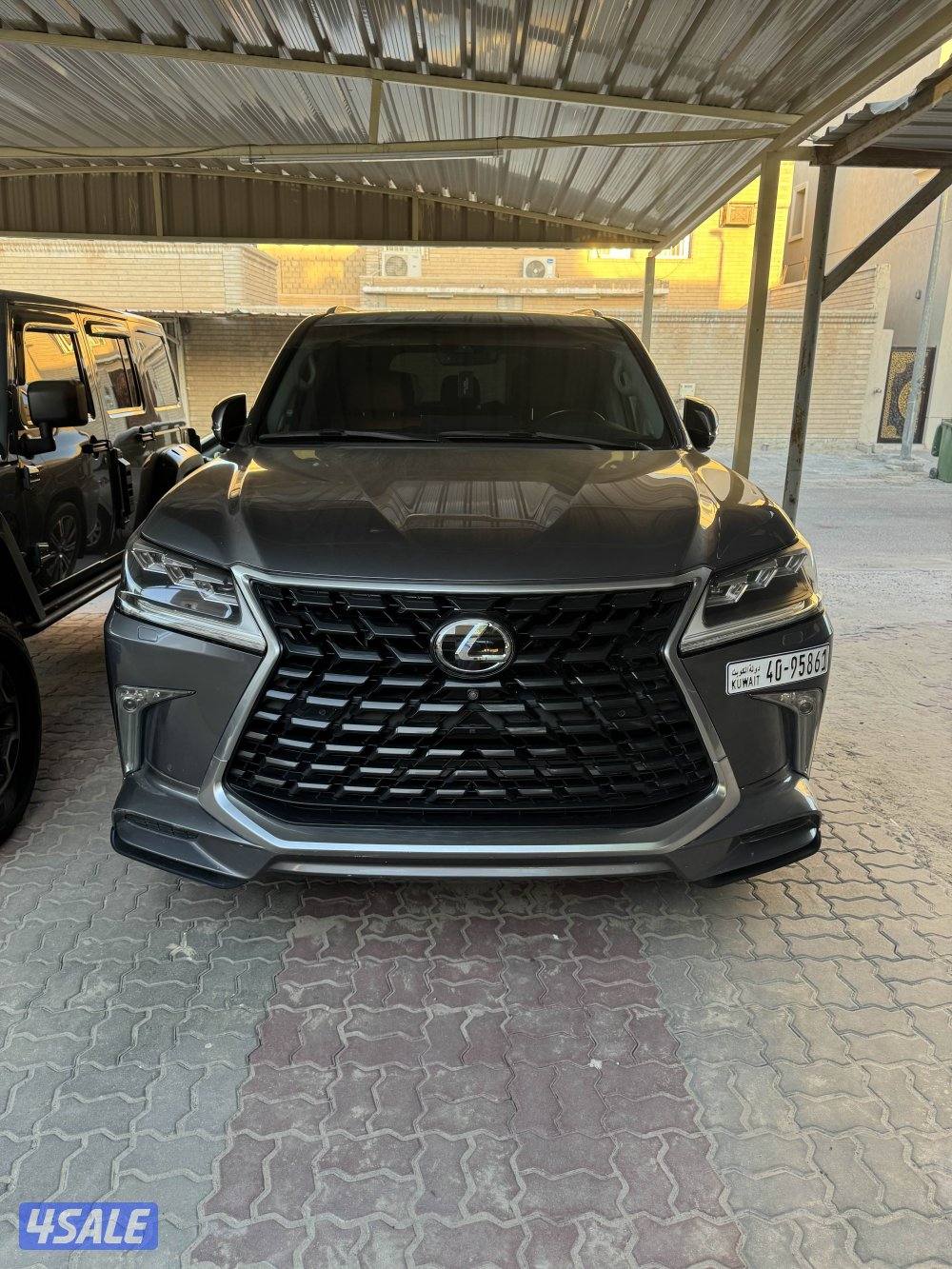 للبيع LX570 S 20171