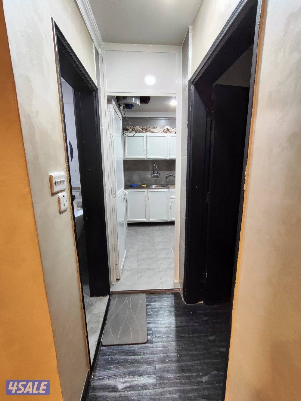 يوجد لدينا شقق للايجار سوبر لوكس فاضي وخلو غرفة صاله حمام مطبخ باركن س2