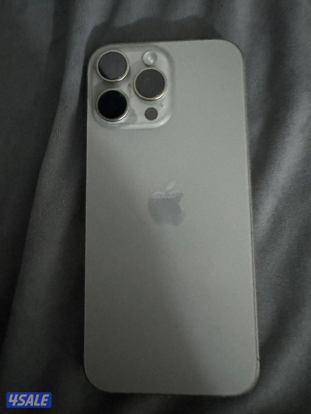 ايفون ١٦ برو ماكس استخدم ٢٠ يوم ٢٥٦ جيجا بطارية ١٠٠0