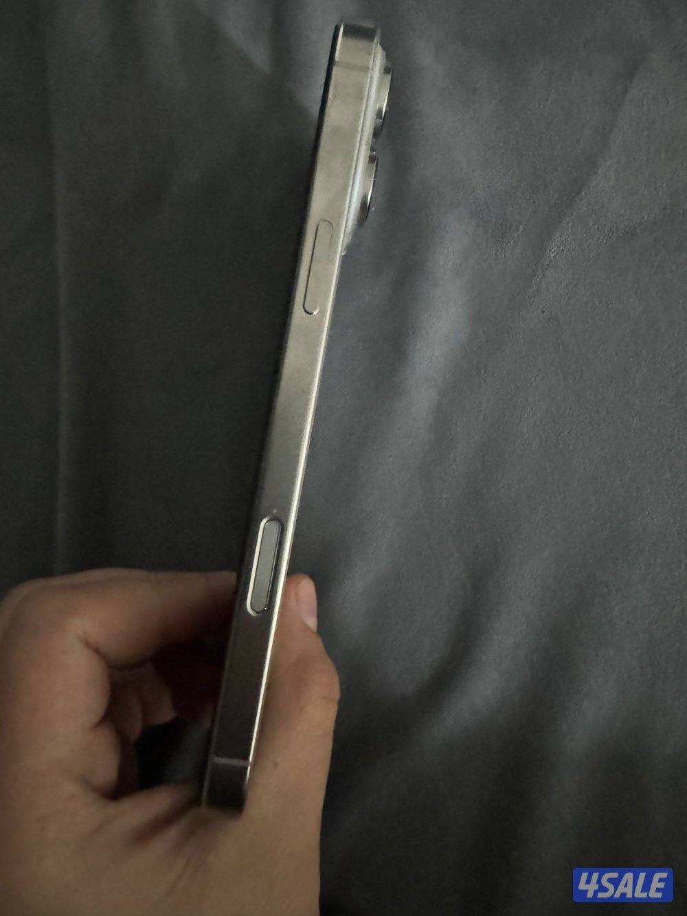 ايفون ١٦ برو ماكس استخدم ٢٠ يوم ٢٥٦ جيجا بطارية ١٠٠2