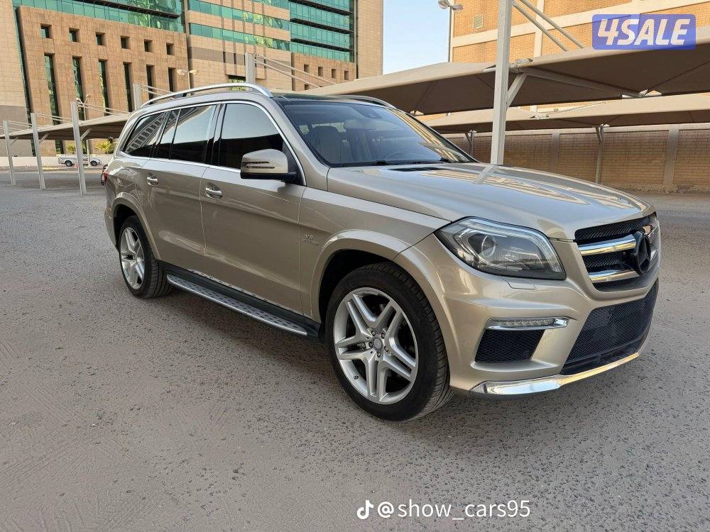 للبيع سياره مرسيدس نظيفه ماشي ٢٢٠ ماكينة  جير شاصي فحص صبغ في تجميل1