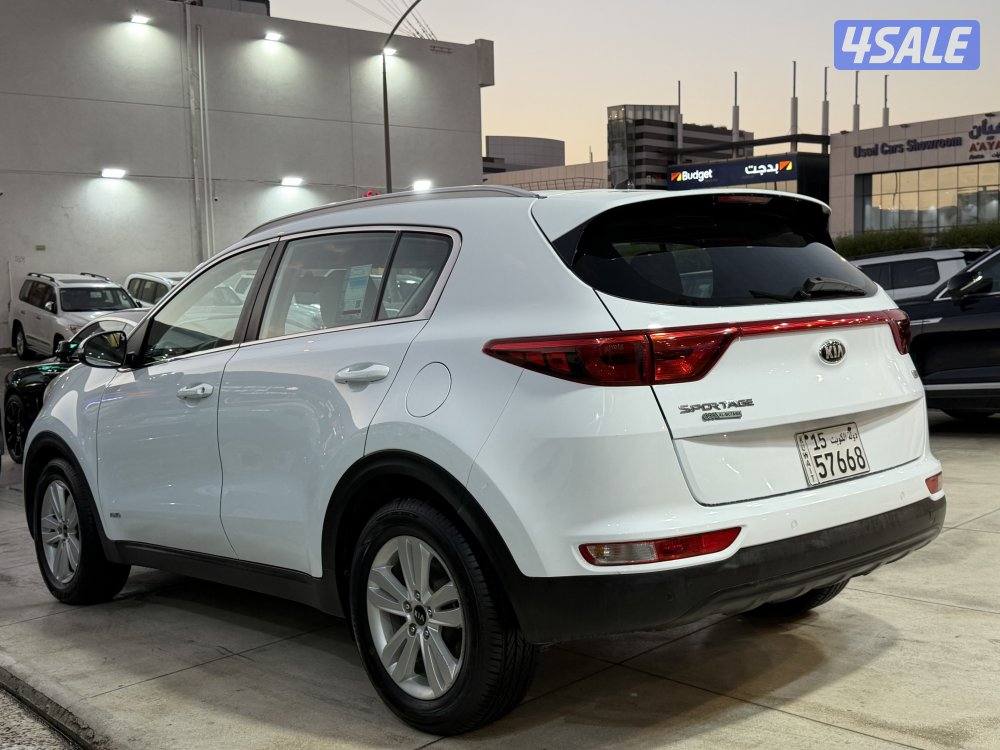 كيا سبورتاج AWD موديل 2018 عداد قليل 93 الف صبغ الوكاله نظيف جدا جدا4