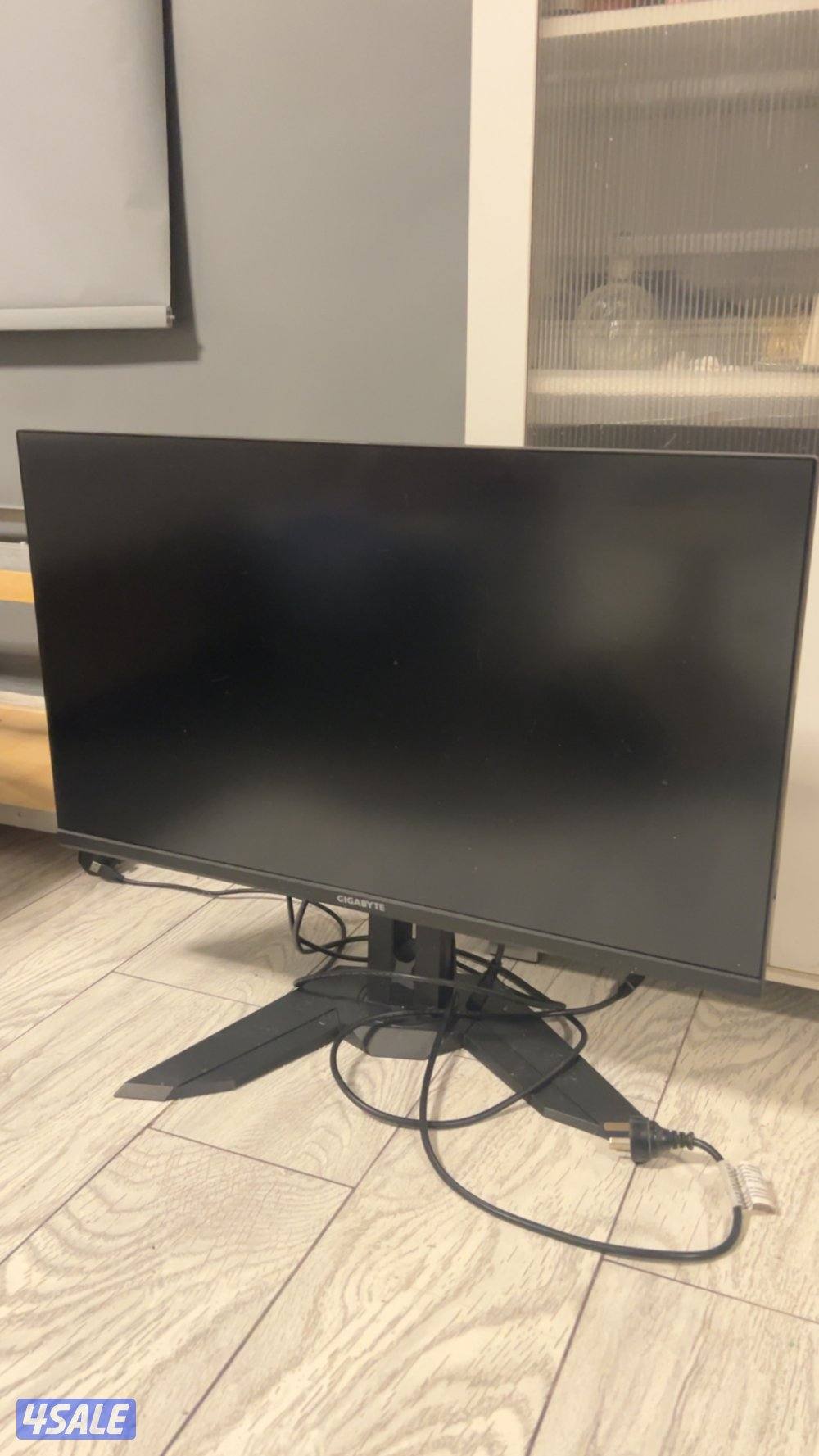 شاشه Gigabyte 32 inch 4k -165hrtz1