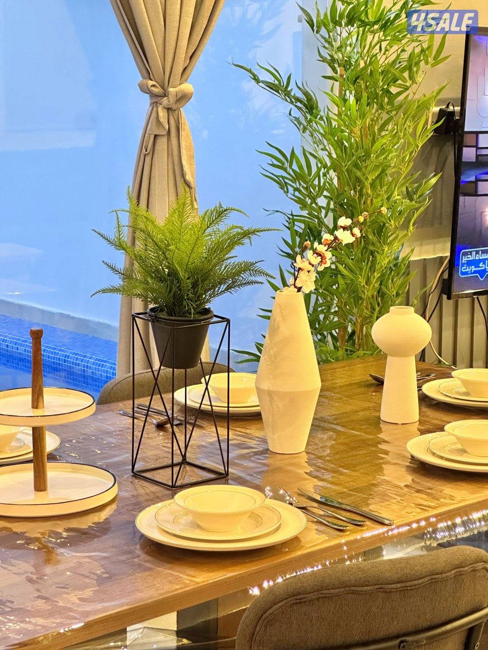 شاليه برايفت غيـر مقسوم ذات خصوصيه حمام سباحه داخلي قريب مول الخيـران4