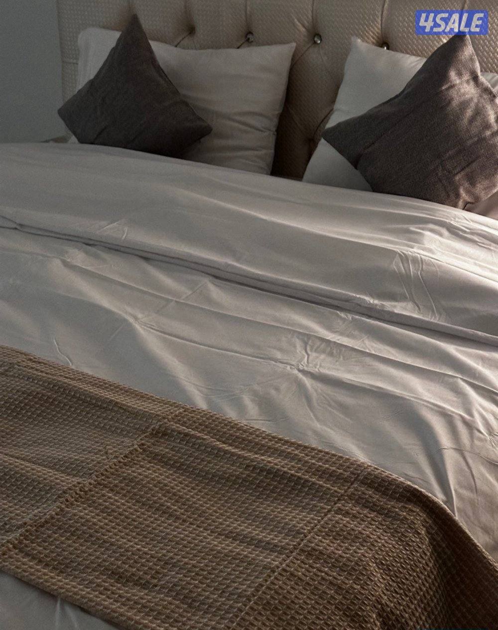 شاليه برايفت غيـر مقسوم ذات خصوصيه حمام سباحه داخلي قريب مول الخيـران3