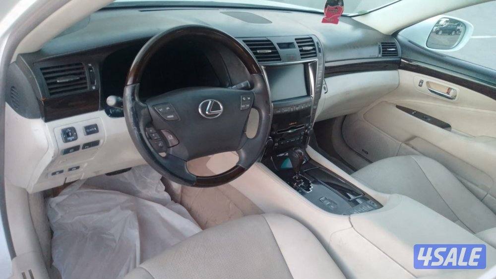 للبيع لكزس Ls4608