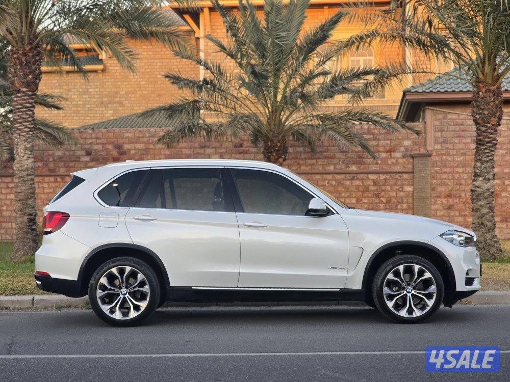 Bmw X5 2016 صبغ الوكالة عداد 118 ألف3