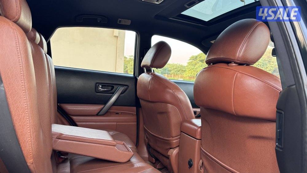 للبيع انفينيتي FX بحالة ممتازه5