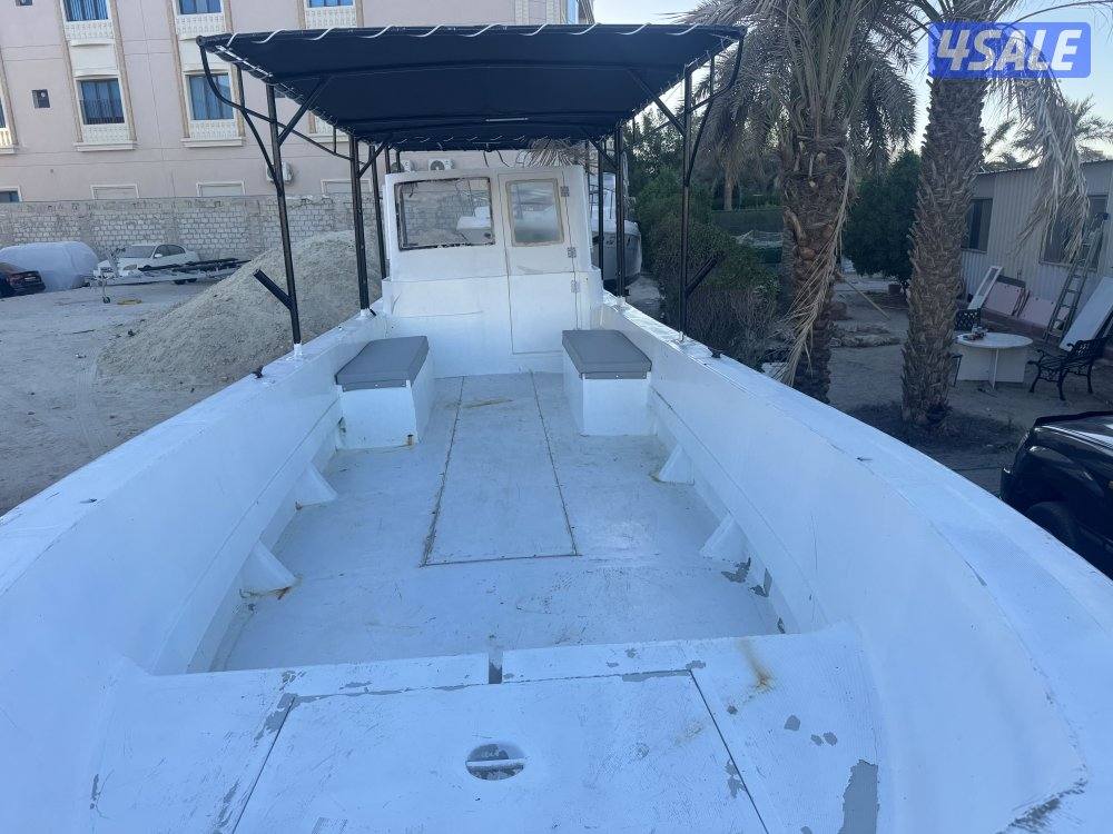 للبيع طراد اماراتي 36 قدم مجدد بالكامل كهرباء تنجيد سيرفس كامل للمكابن8