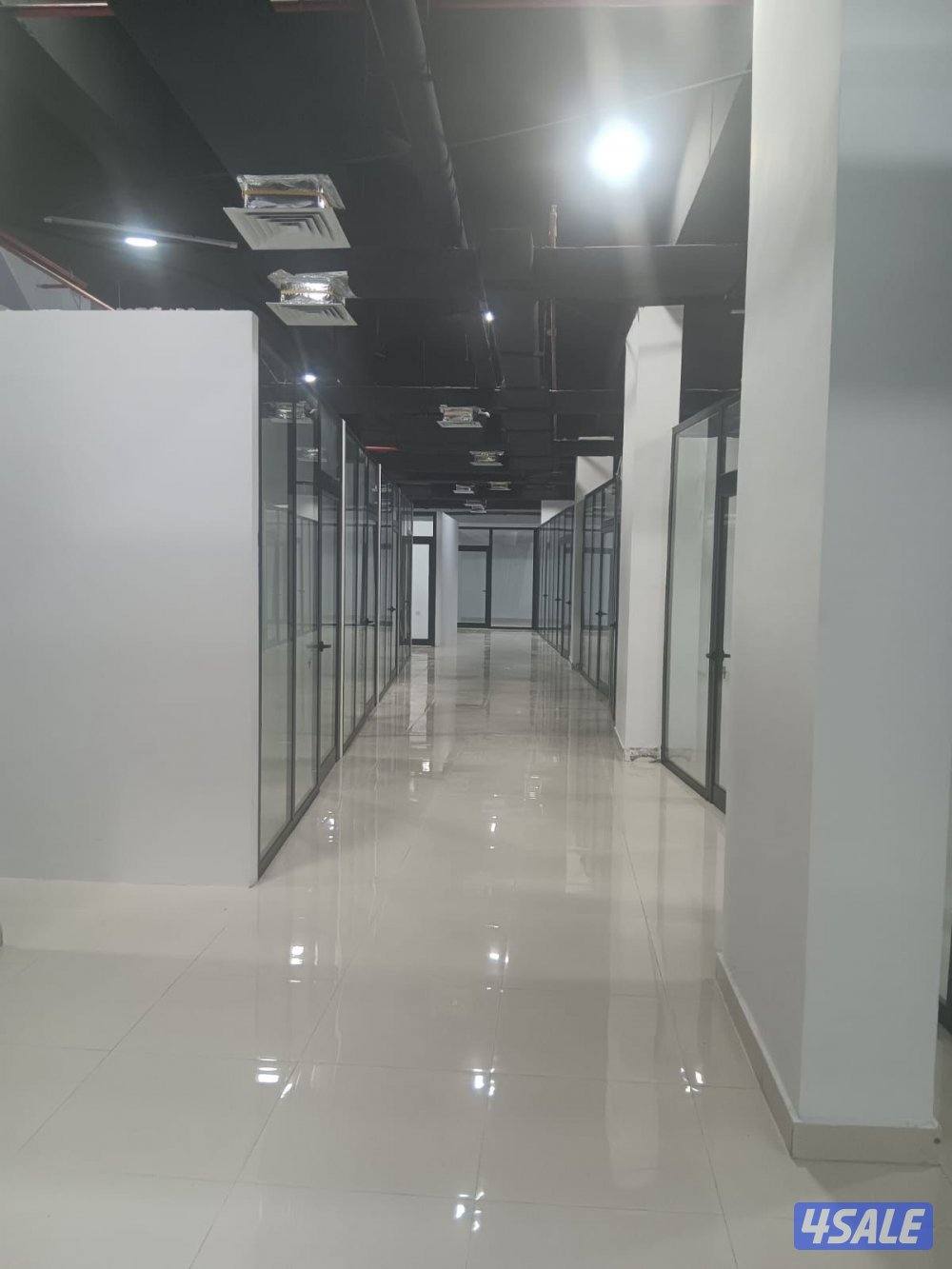 مكتب للايجار بالخيران البحريه مع رقم الي1