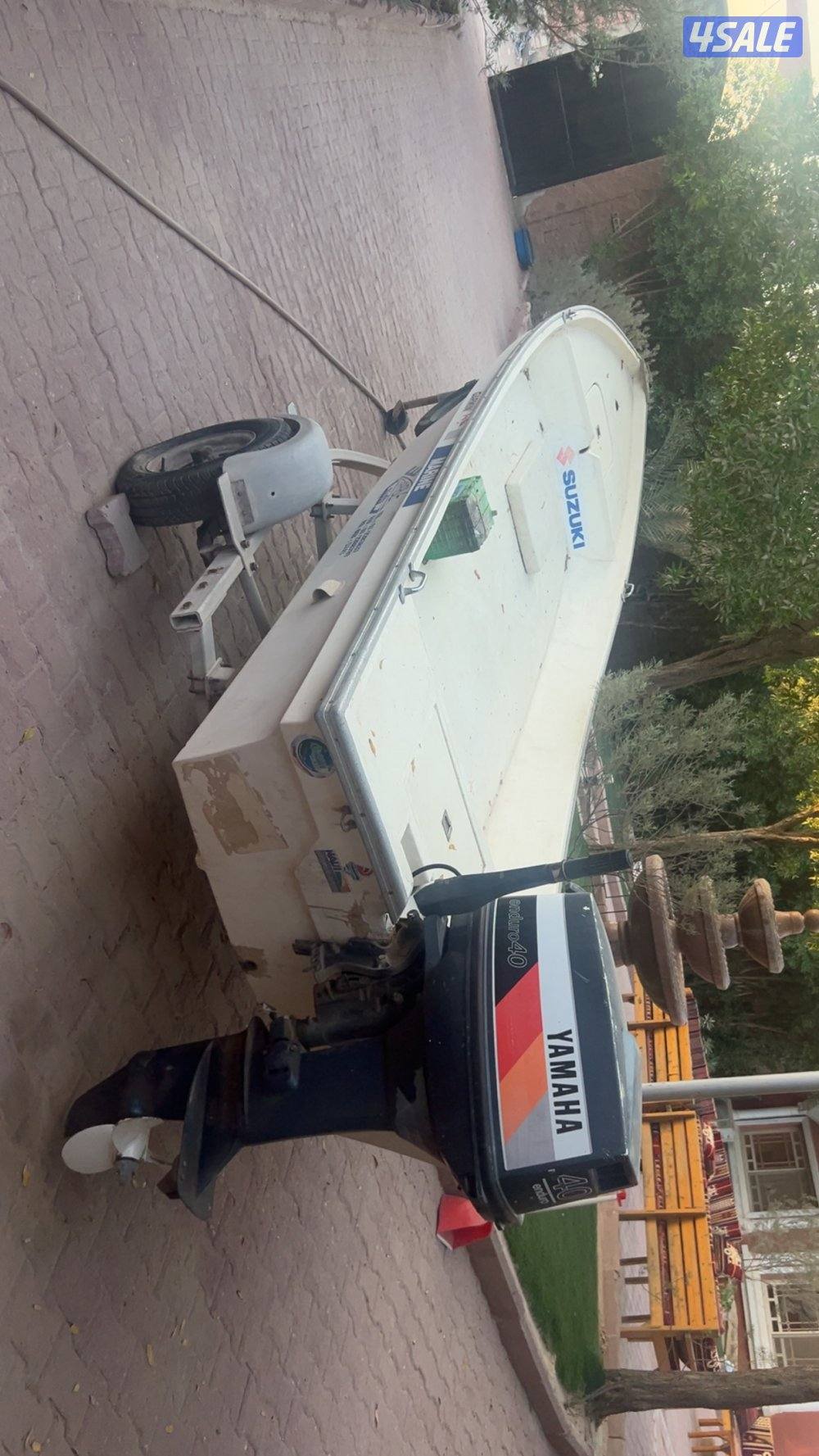 طراد ١٣.٥قدم القرف و المكينه بحاله ممتازه1