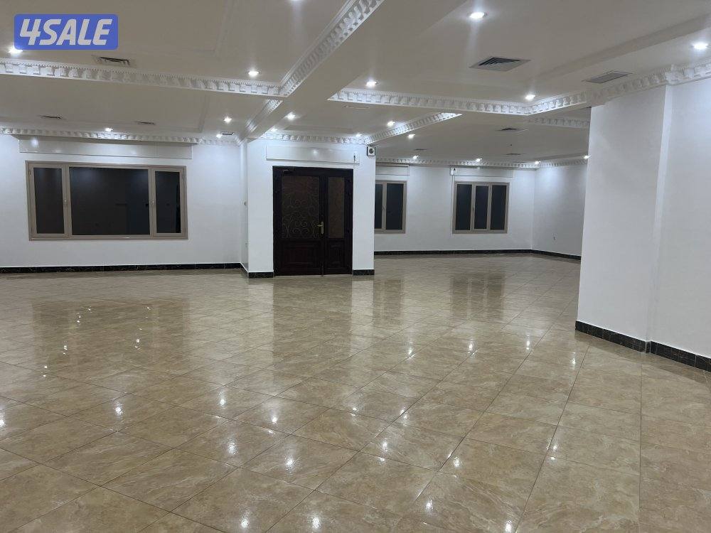 للبيع بيت فى سعد العبدالله والعيون والدوحه وشمال غرب الصليبيخات0