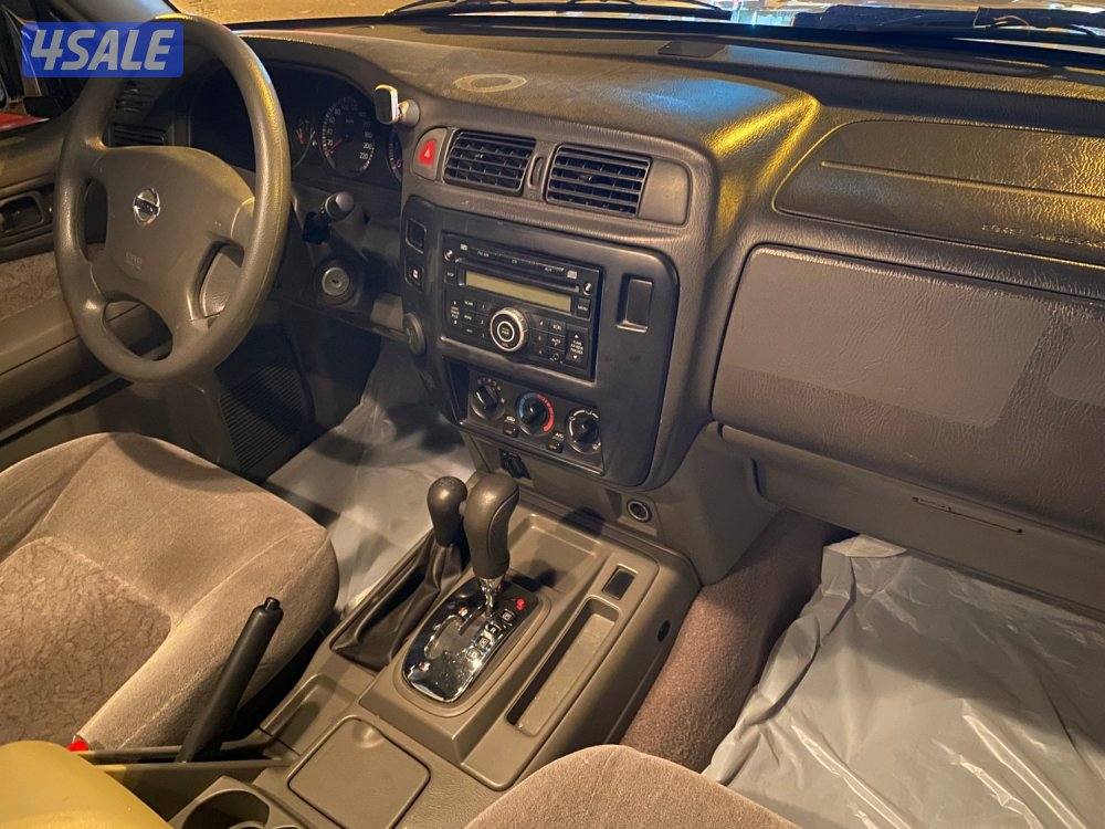 وانيت نيسان باترول2016 عداد94 الف سيرفس منتظم وارد الوكاله قيرتوماتيك5