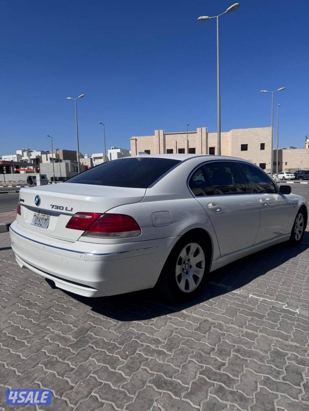BMW. 730. موديل. 20083