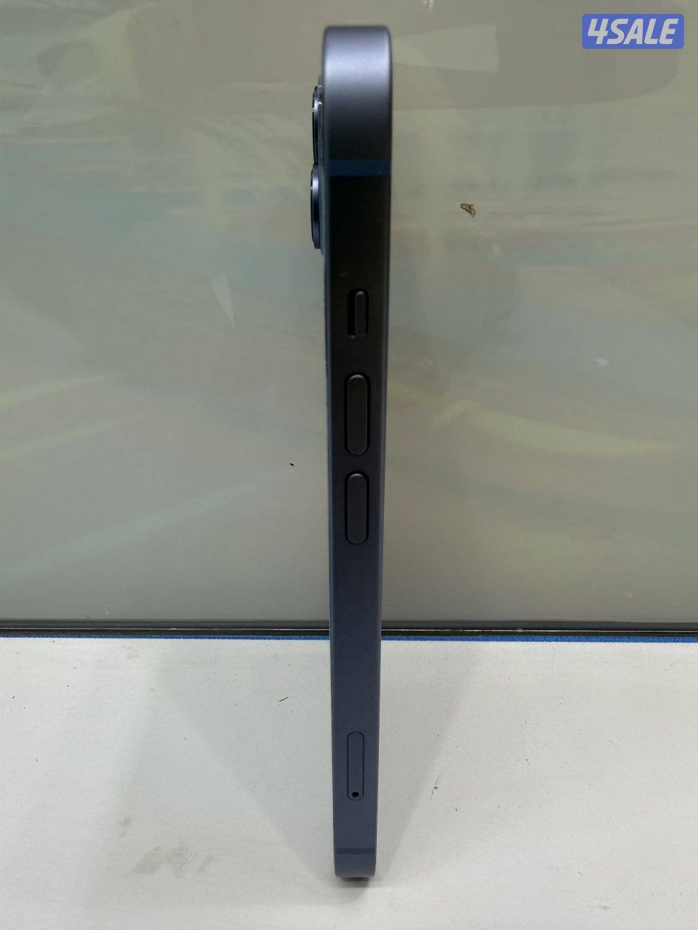 iPhone 14.128 GB Used same same new hot price5