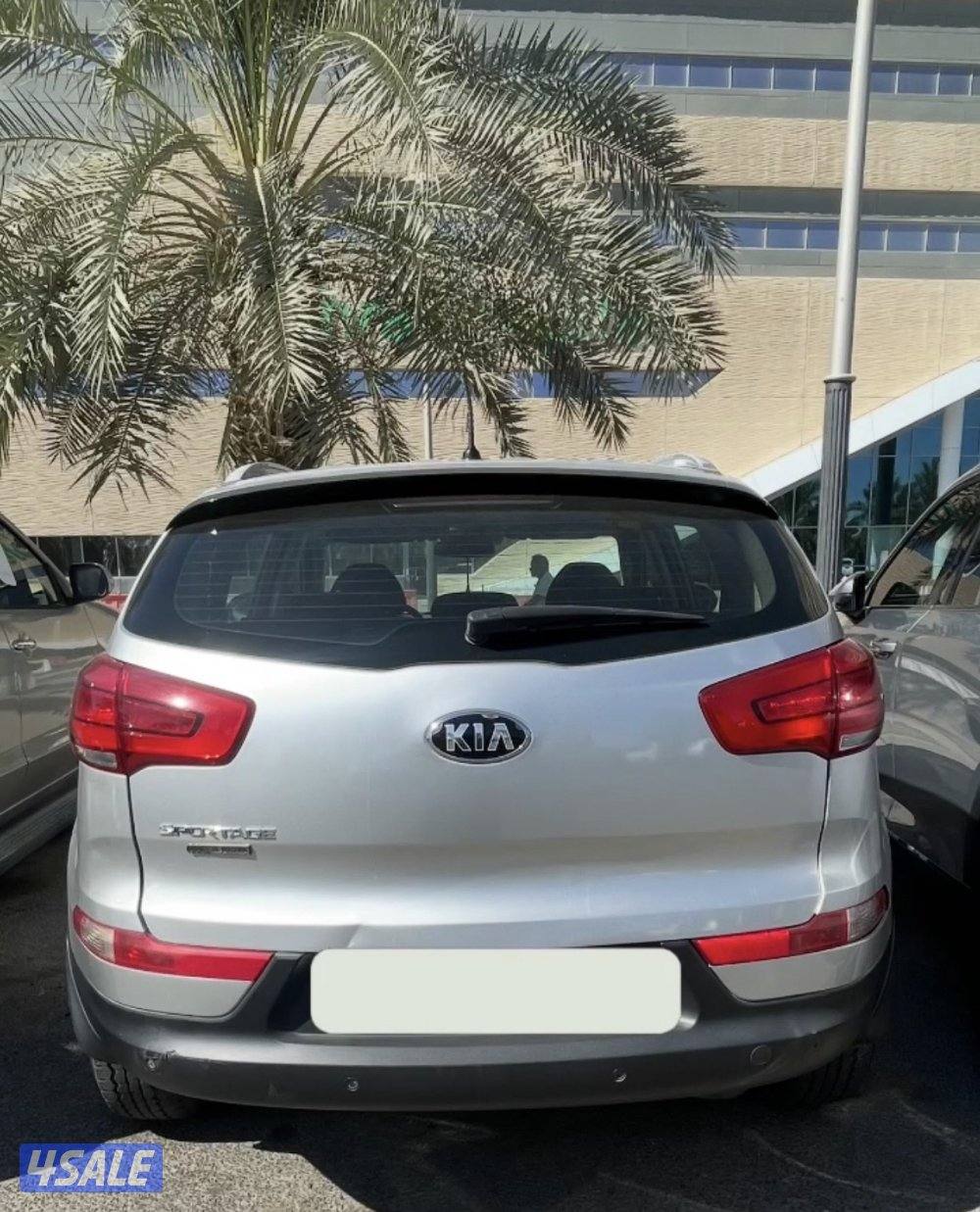 بيع سيارة كيا سبورتاج0
