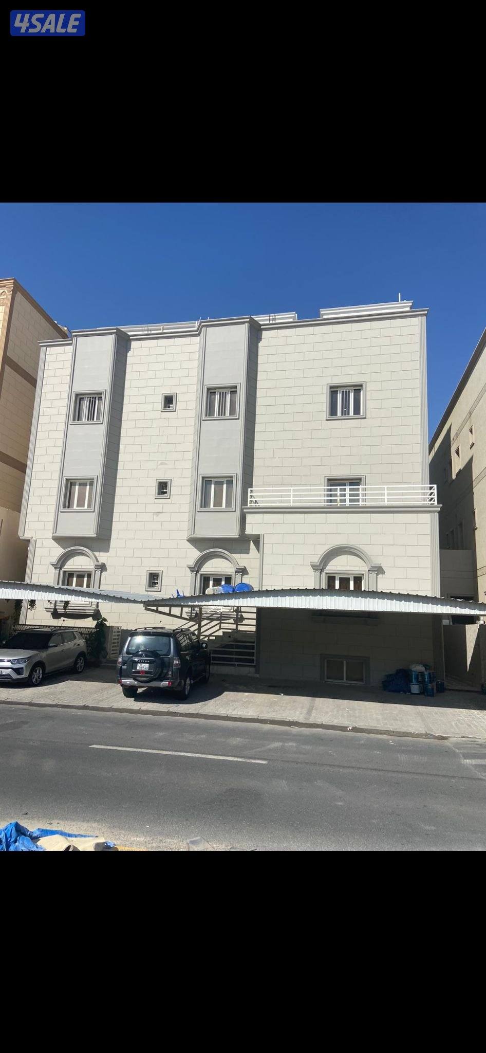 دور للايجار في المنقف خمس غرف يرجى التواصل وتساب0