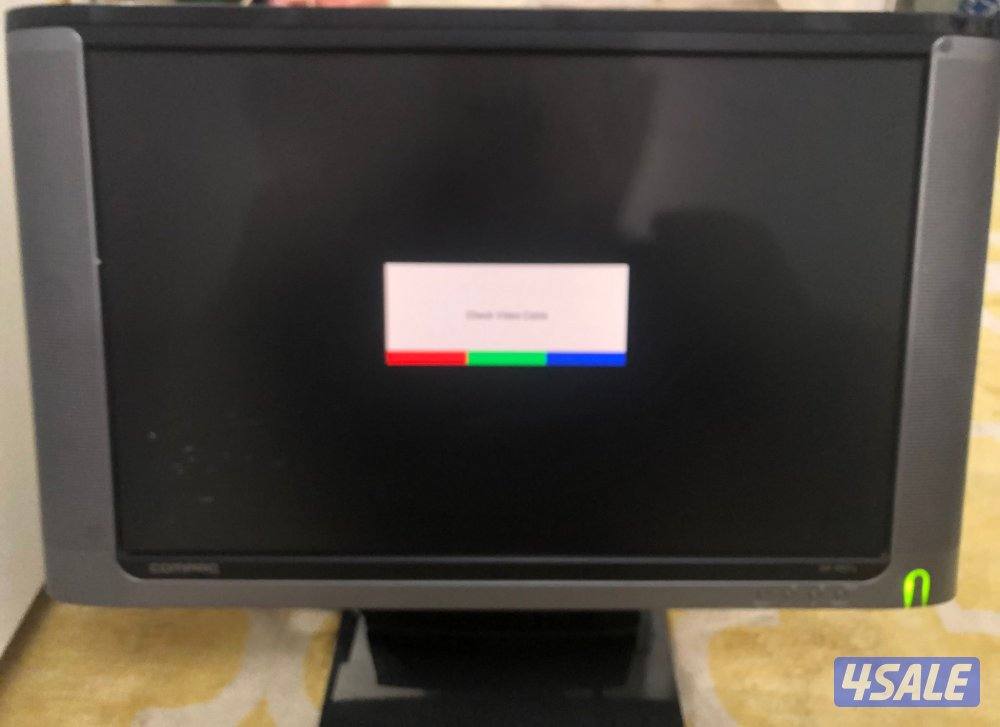 جملة فقط PC فاضي وشاشة جدد10