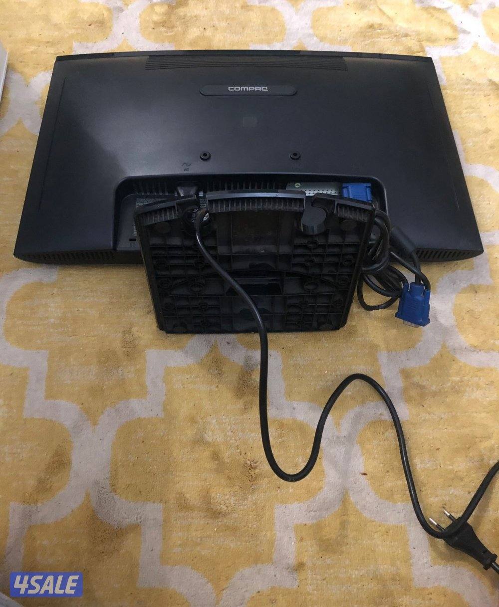 جملة فقط PC فاضي وشاشة جدد9