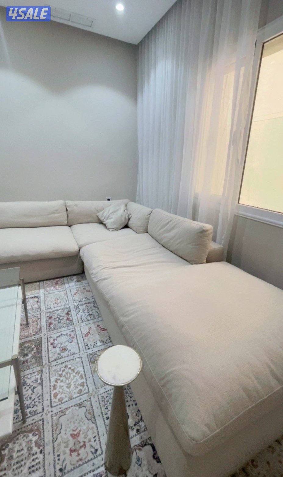 للبيع: قنفة من أبيات بجودة عالية3