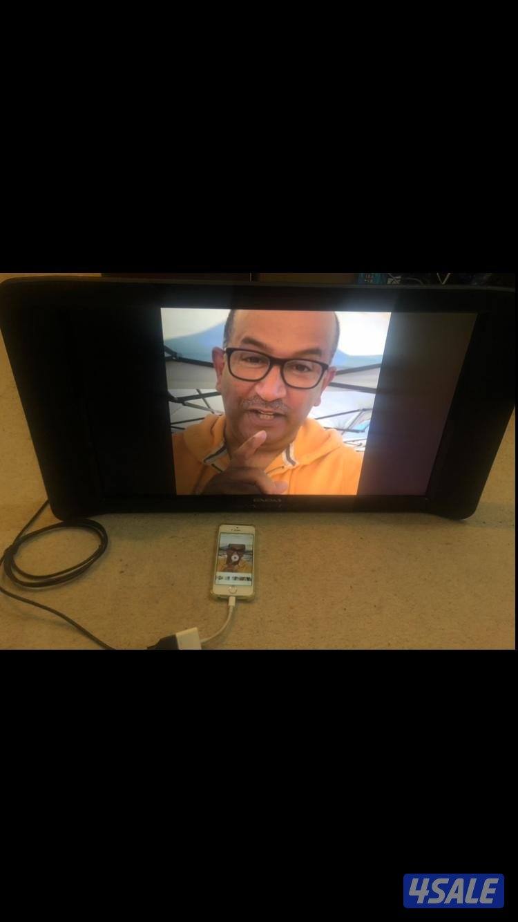 شاشة Gaems M240 فلHD متنقلة0