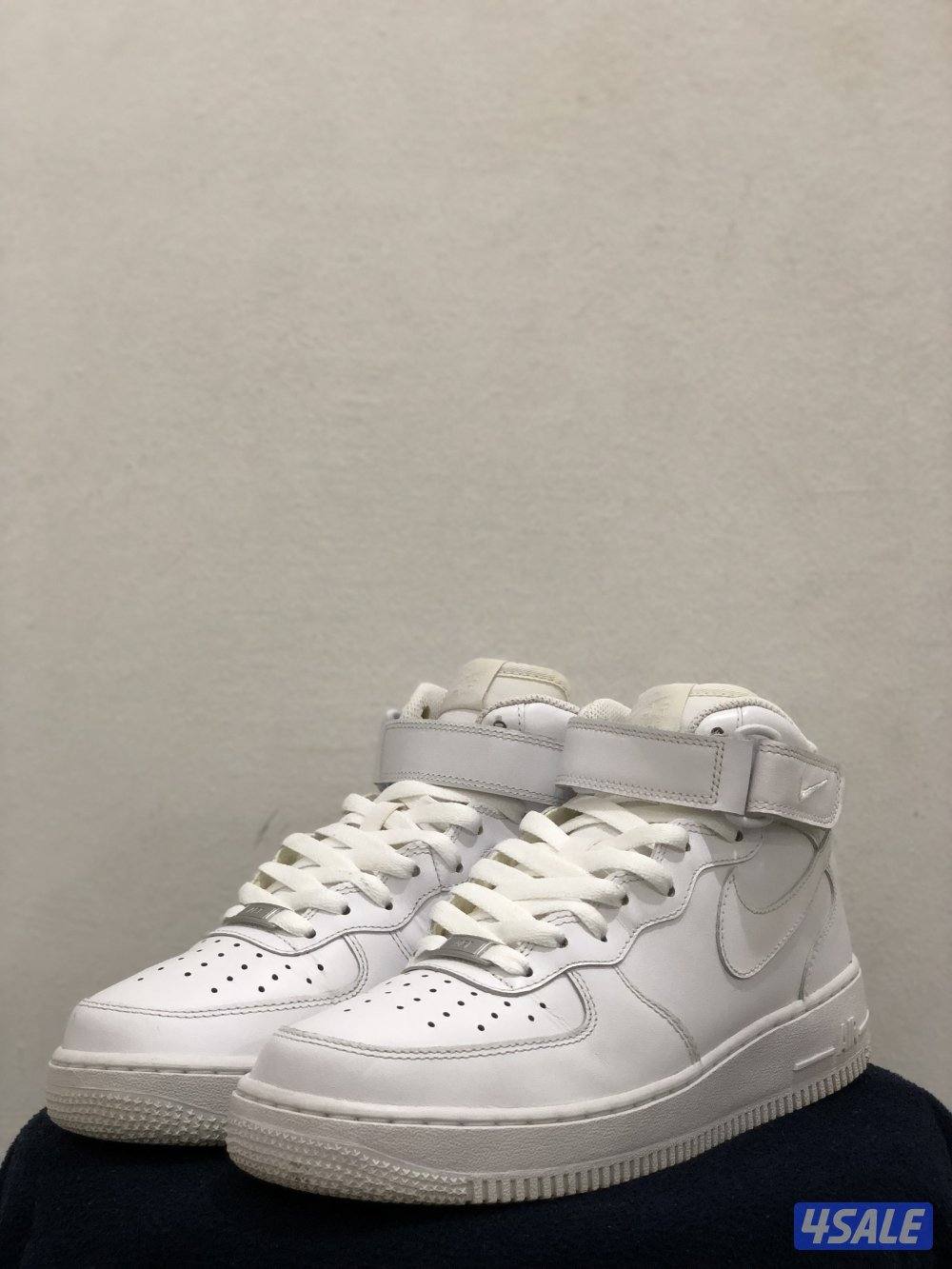 Nike Air Force 1 Mid3