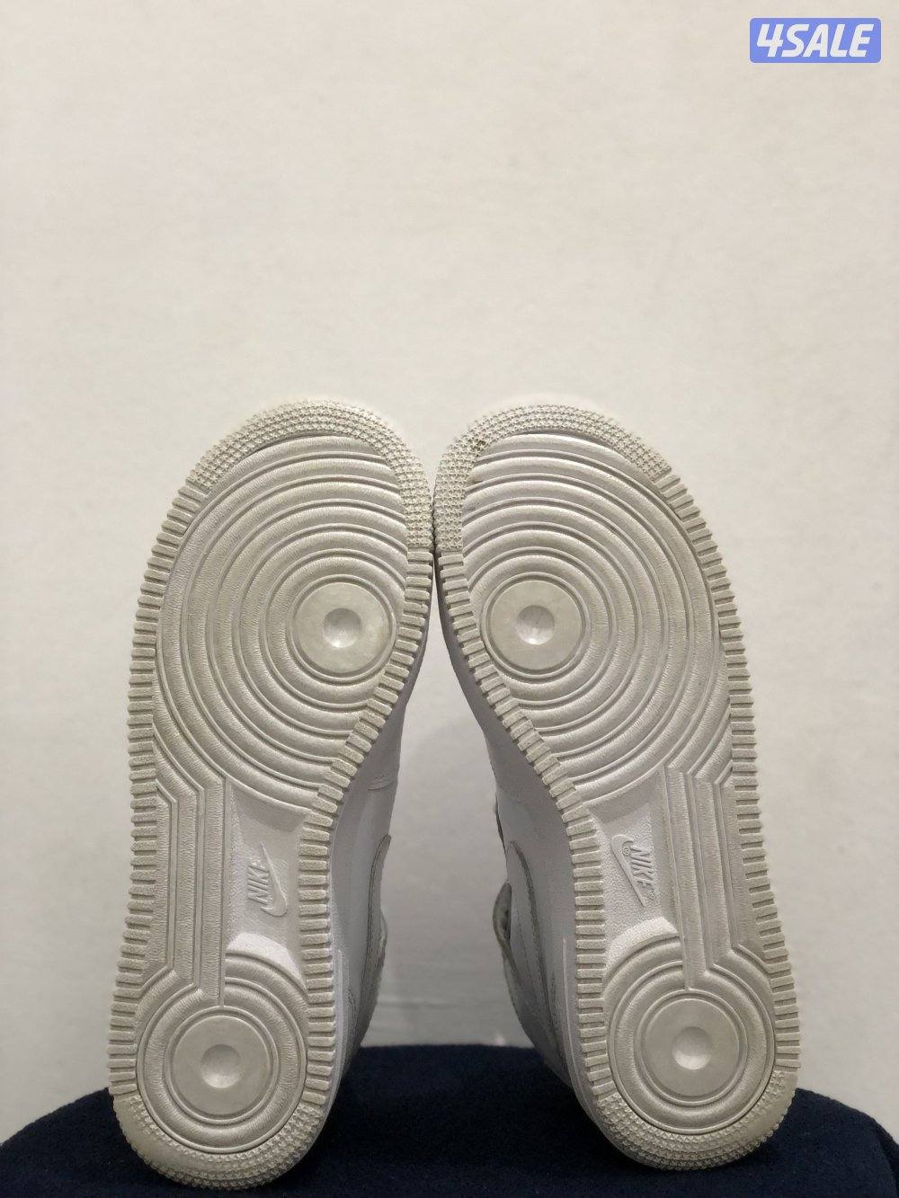 Nike Air Force 1 Mid6