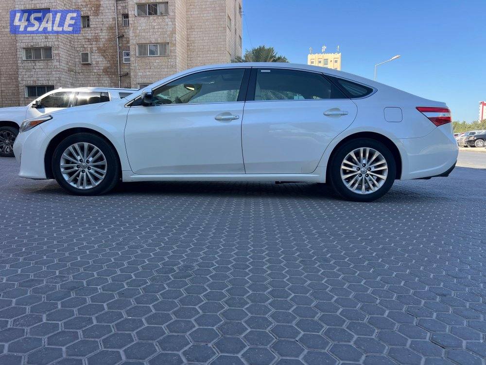 للبيع تويوتا افالون ٢٠١٥ وارد الساير1