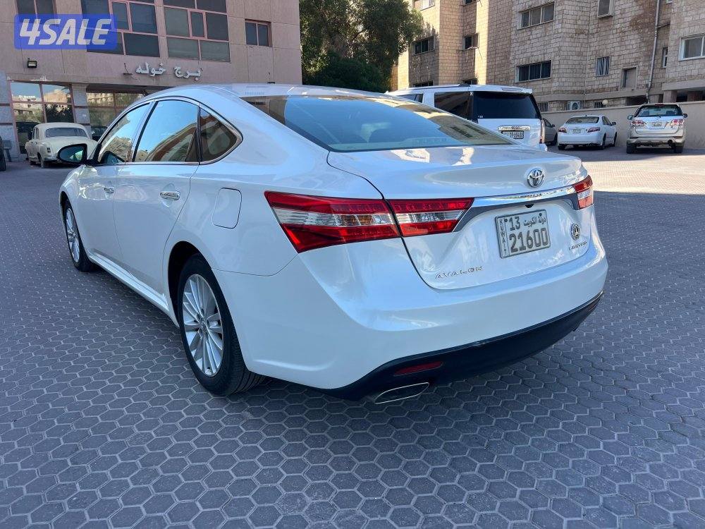 للبيع تويوتا افالون ٢٠١٥ وارد الساير2
