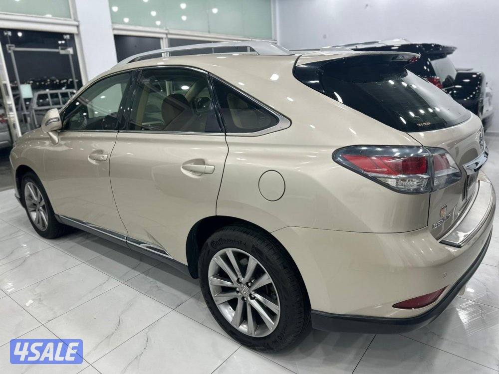 لكزس RX350 موديل ٢٠١٥ وارد الوكاله ماشي ١٤٠ ألف كم3