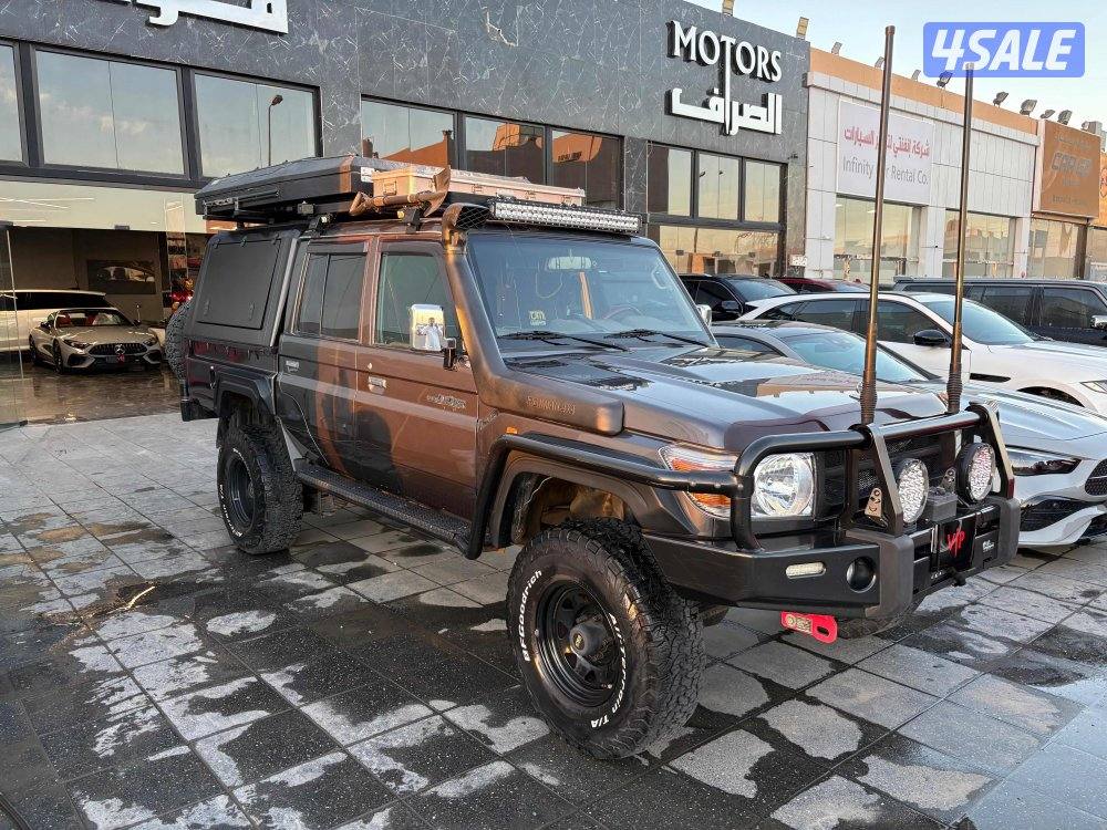 لاند كروزر شاص4