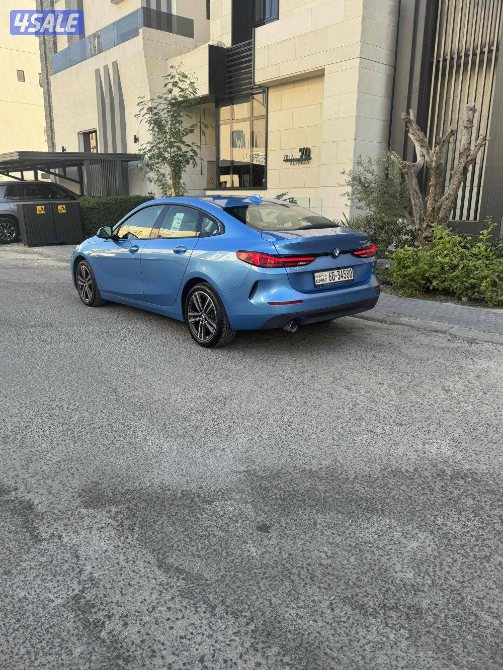 للبيع بي ام 218iموديل 20211