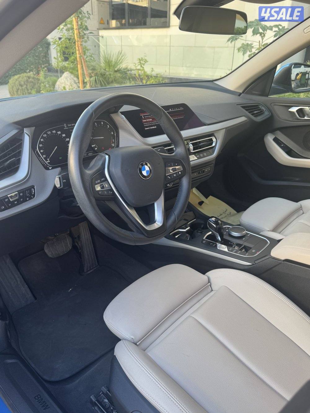 للبيع بي ام 218iموديل 20213