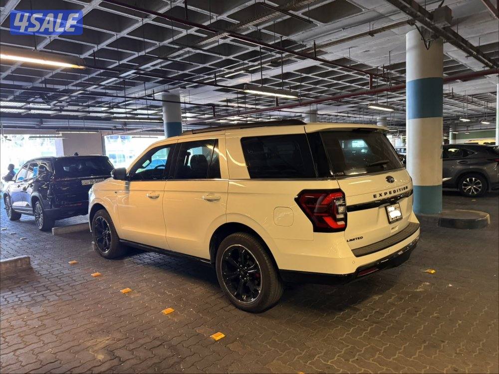 FORD EXPEDITION LIMITED STEALTH للبيع فورد اكسبديشن ٢٠٢٤5