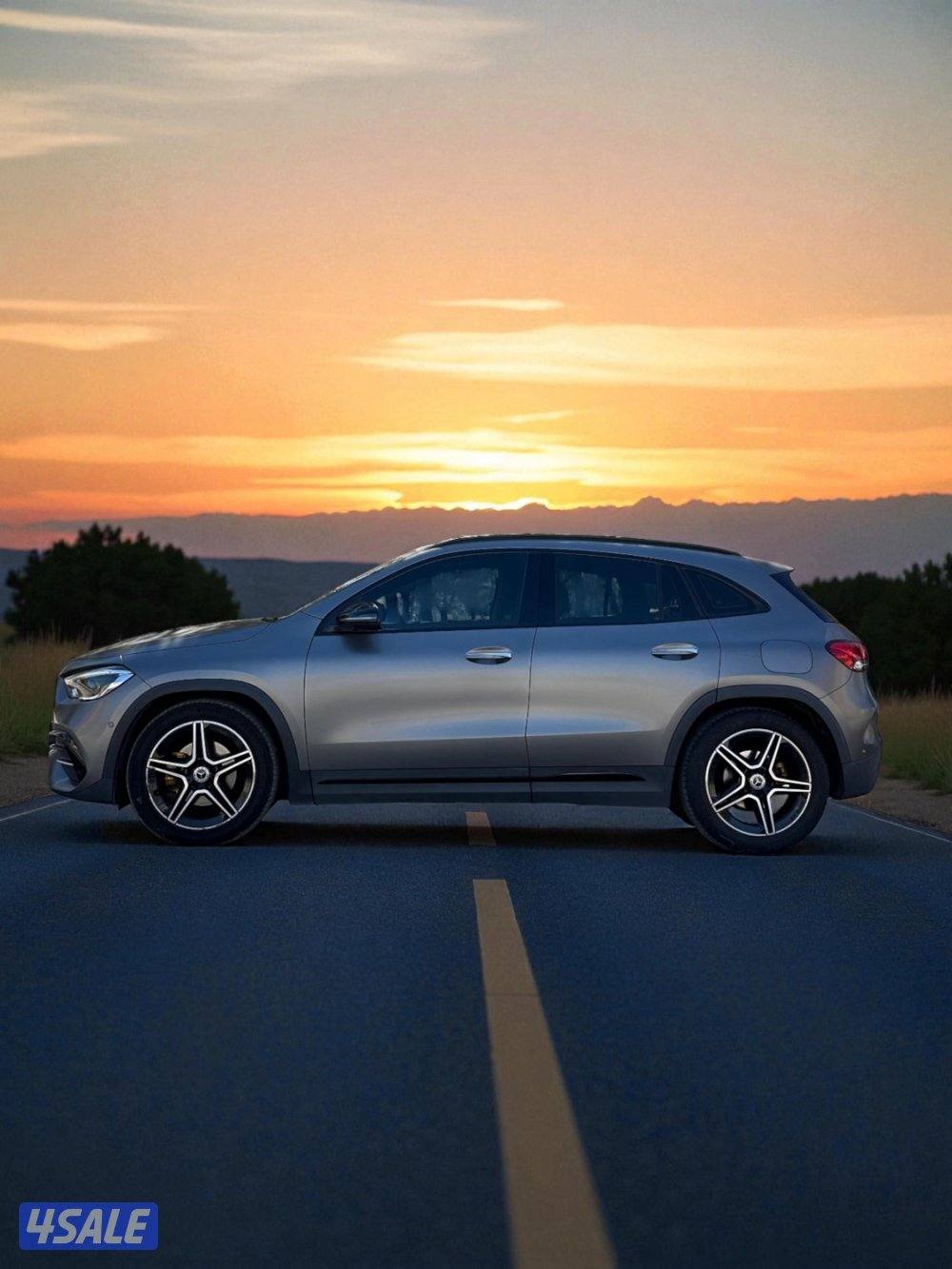 📍مرسيدس GLA200 - م2021 - عداد 111 الف - صبغ وكالة - الملا 📍3