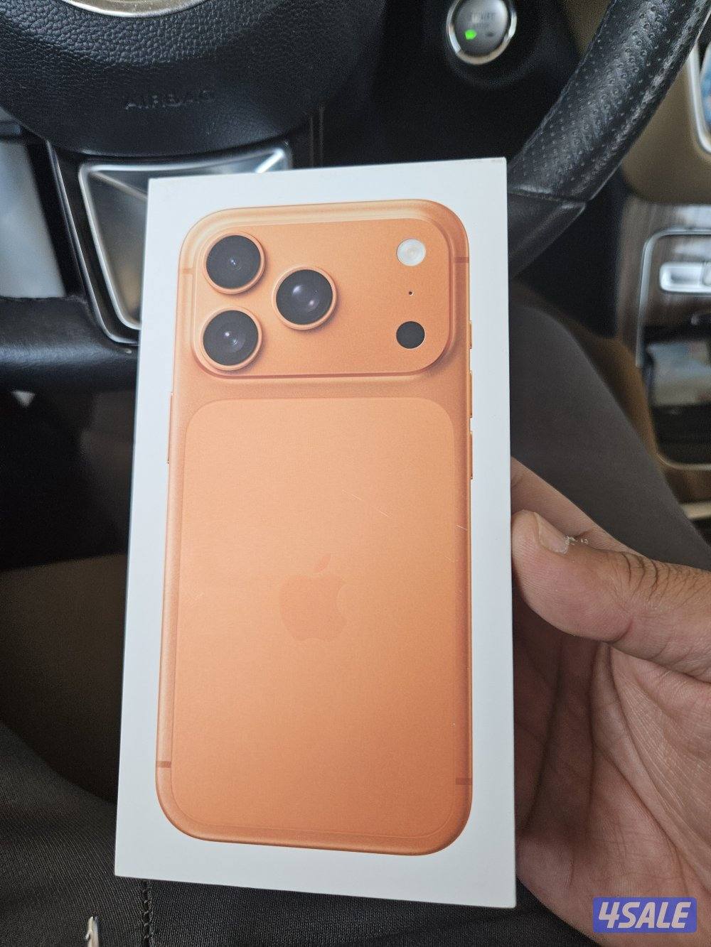 برتقالي iphon pro 170