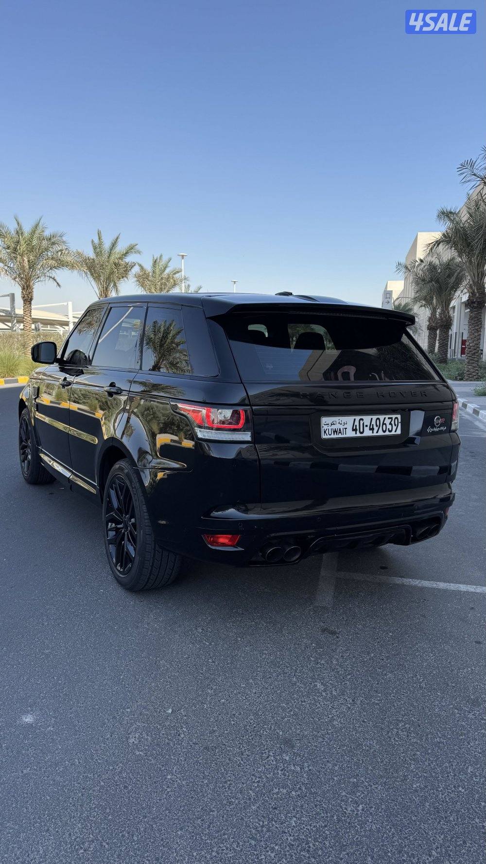 RANGE ROVER SPORT SVR 20157