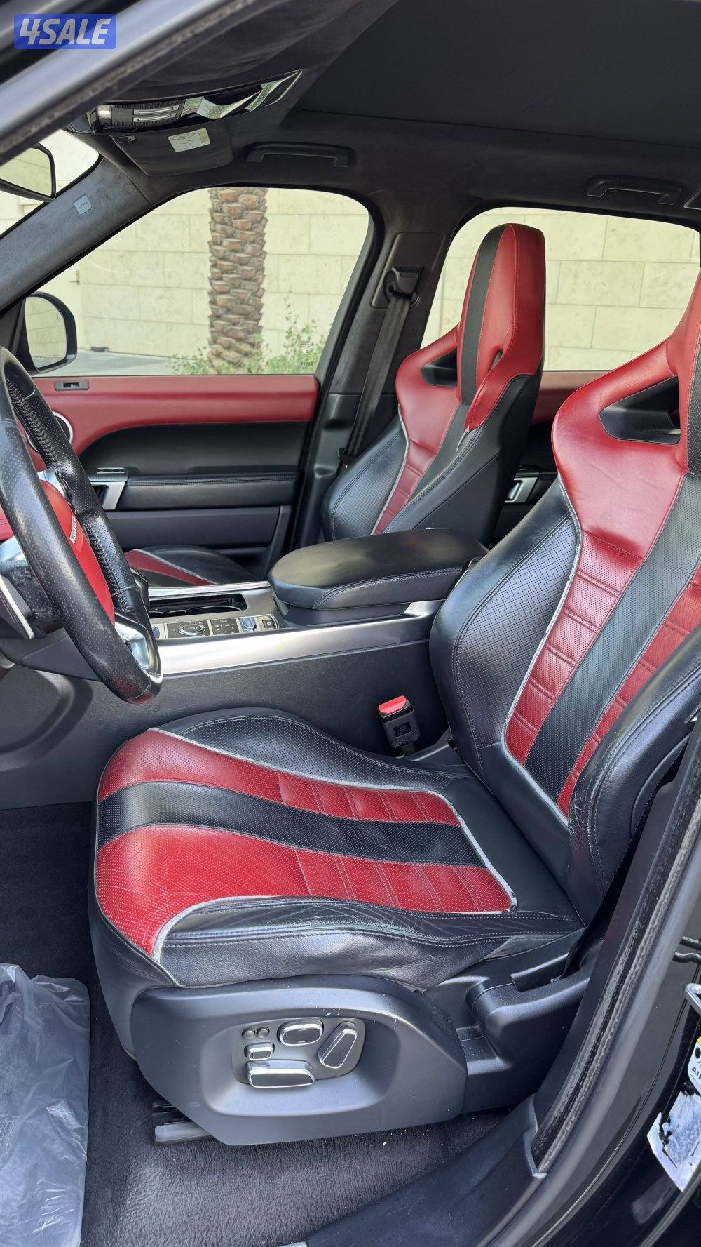 RANGE ROVER SPORT SVR 20159