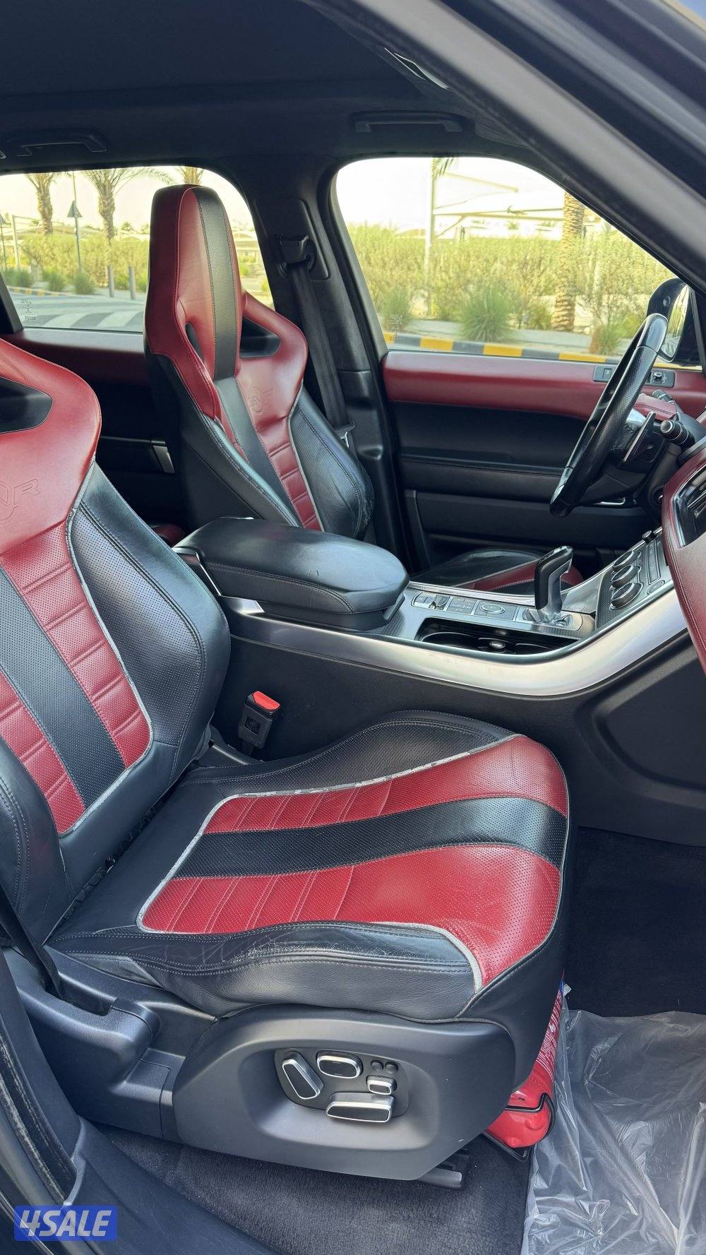 RANGE ROVER SPORT SVR 201510