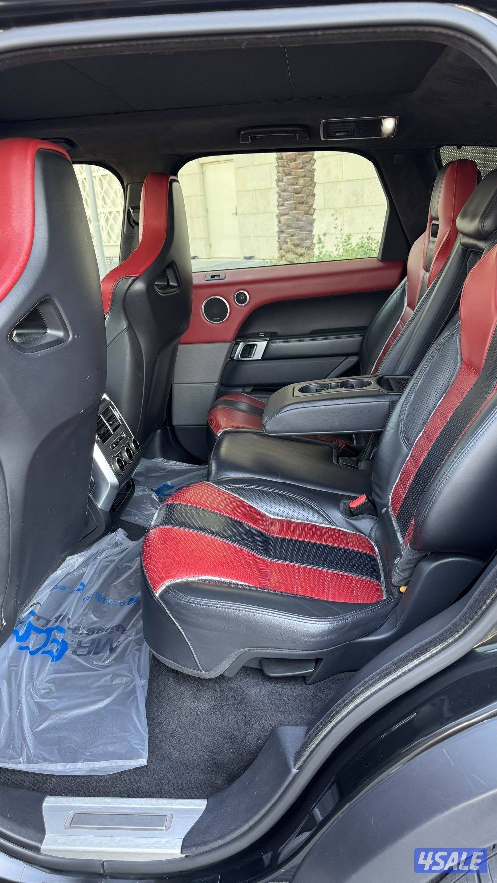 RANGE ROVER SPORT SVR 201512