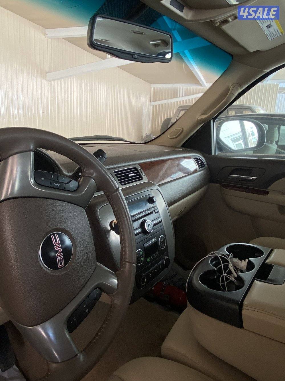 يوكن 2011 ماشي 390 الف فقط4